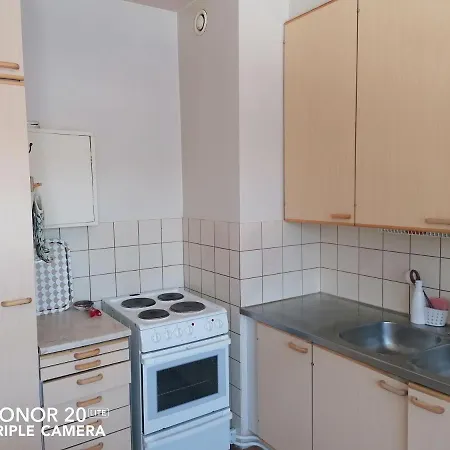 Kolmio Vaeinoelaentie 6 *