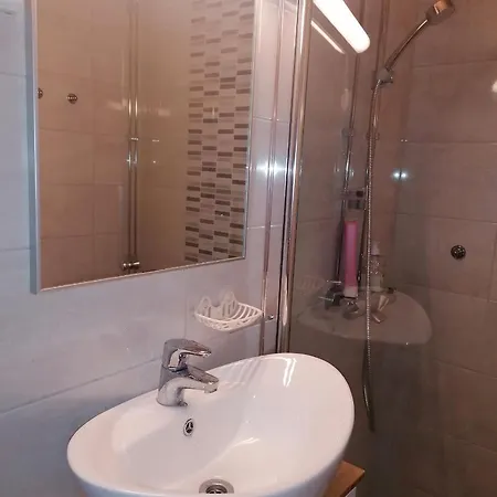 Apartment Kolmio Vaeinoelaentie 6