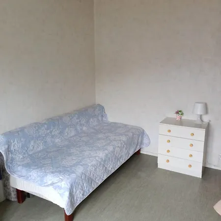 Kolmio Vaeinoelaentie 6 *