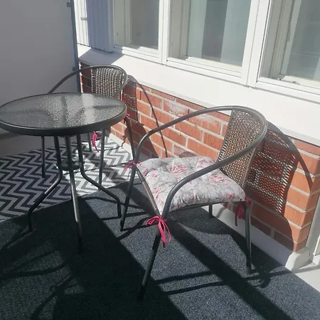 Kolmio Vaeinoelaentie 6 * Lieksa