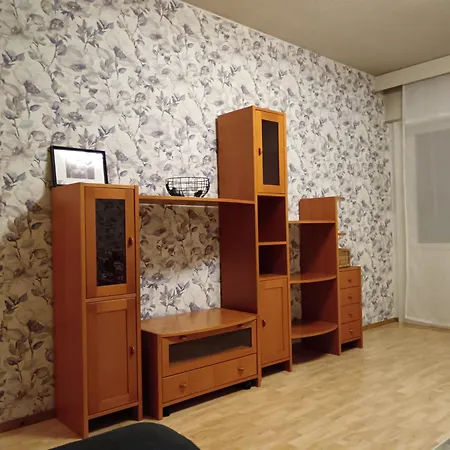 Kolmio Vaeinoelaentie 6 *