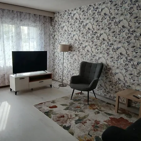 Apartmán Kolmio Vaeinoelaentie 6