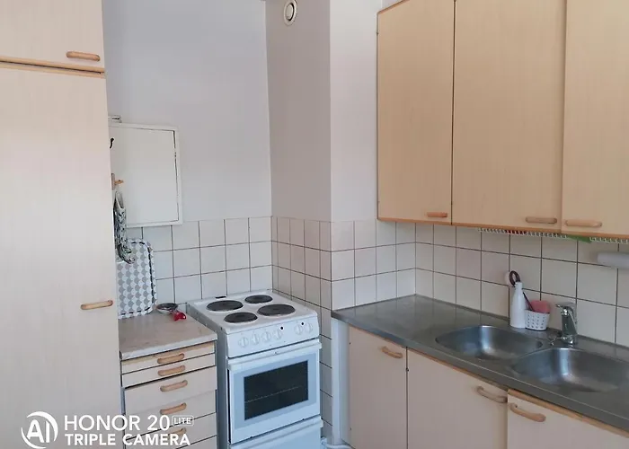 Kolmio Vaeinoelaentie 6 *