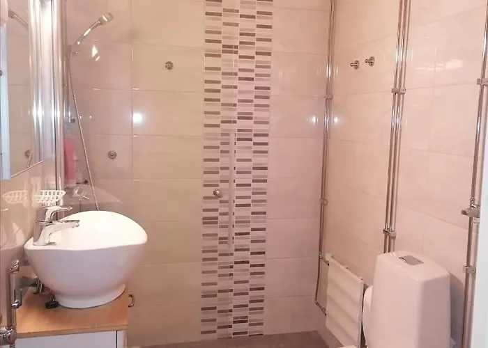 Kolmio Vaeinoelaentie 6 Apartmán *